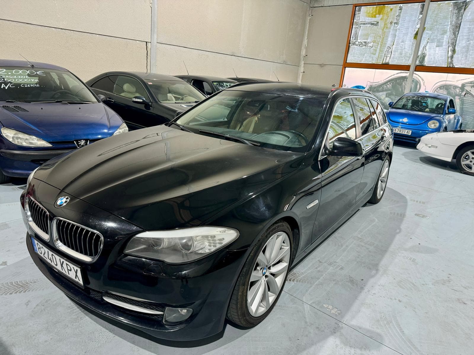 BMW 520 170CV 2013 243.000KM - VPA53MOTORS